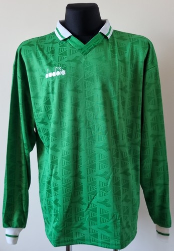 Vintage 90s diadora football - diadora,